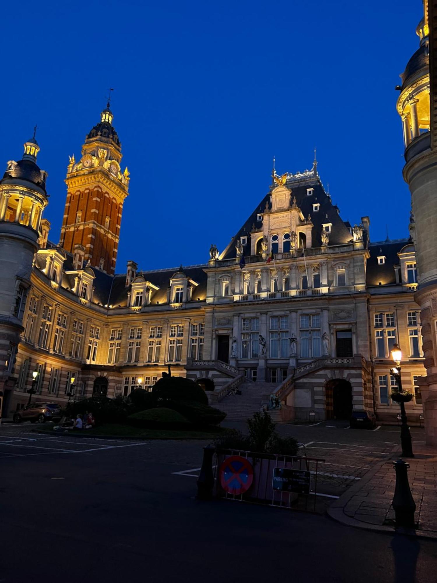 Appartement Lumineux Dans Un Quartier Anime Brussels Exterior photo